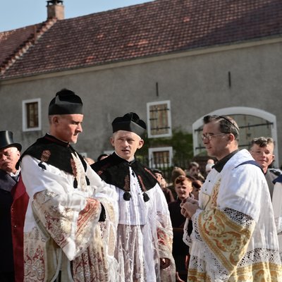 Abholen des Bischofs